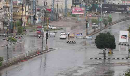 Different city areas give a deserted look in Ludhiana on March 24, 2020 as to ensure that Novel Coronavirus (COVID 19) does not spread in the district, District Magistrate-cum-Deputy Commissioner Pradeep Kumar Agrawal, while exercising his powers under section 144 of CrPC had ordered curfew in district Ludhiana from 2 pm onwards on March 23, 2020 till further orders. (Photos: AJAY)