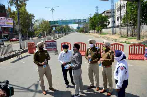 Different Ludhiana city areas captured by the photo-journalist on March 25, 2020 during curfew imposed to check spread of Novel Coronavirus (COVID 19). (Photos: AJAY)