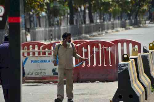 Different Ludhiana city areas captured by the photo-journalist on March 25, 2020 during curfew imposed to check spread of Novel Coronavirus (COVID 19). (Photos: AJAY)