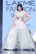 Divya Khosla Kumar, Dheeraj Dhoopar, Sahil Anand & Rhea Chakraborty on ramp in Lakme Fashion Week. /Pics by News Helpline Lfw Sr 2020