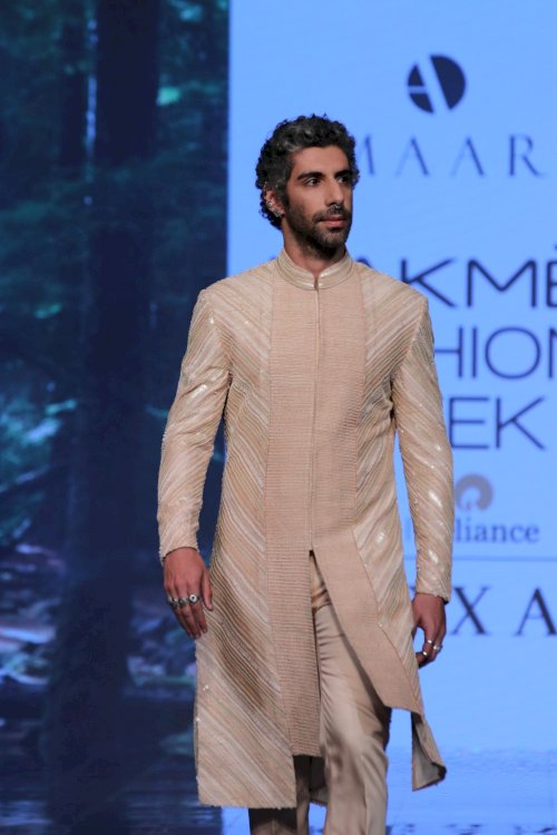 Jim Sarab,Kunal Khemu & Amit Sadh  on ramp in Lakme Fashion Week. /Pics by News Helpline