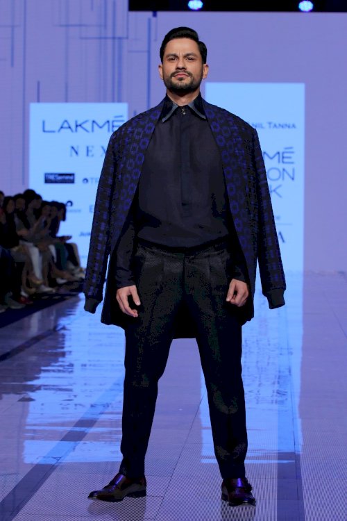 Jim Sarab,Kunal Khemu & Amit Sadh  on ramp in Lakme Fashion Week. /Pics by News Helpline