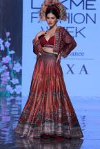 Amyra Dastur & Malavika Mohanan on ramp in Lakme Fashion Week 2020. /Pics by News Helpline