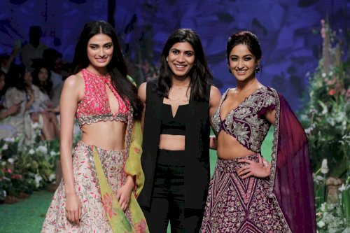 Iliana D Cruz & Athiya Shetty on ramp in Lakme Fashion Week 2020. /Pics by News Helpline