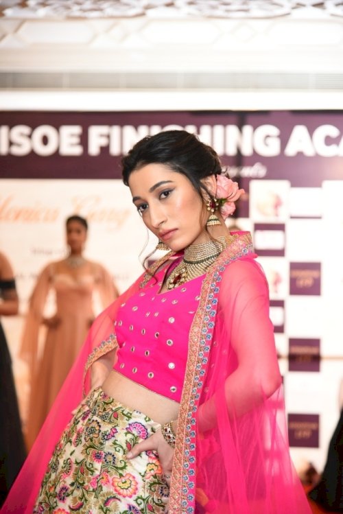 Motiwala and Sons Jewellers recently launched its new Dazzle Collection at a fashion show in Hotel Taj Palace, New Delhi.