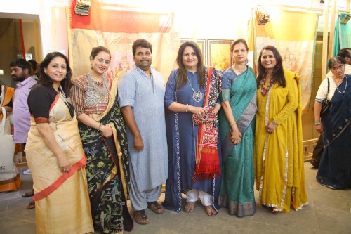 Santati Exhibition was held by  Mr. Gaurang Shah on February 23, 2020 at Hyderabad.  It was an exclusive preview organsied for FLO(FICCI Ladies Oganisation)members.