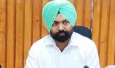 Farmers could bring wheat in mandis till May 31: DC