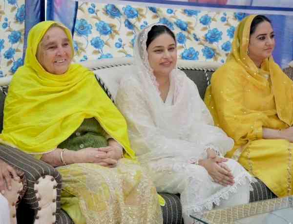 Dr. Gurpreet Kaur and CM Mann's mother Campaign for AAP candidate Harmeet Singh Sandhu