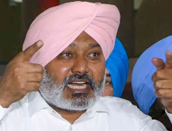 Punjab Finance Minister questions Cong, BJP on corruption allegations of Navjot Kaur Sidhu