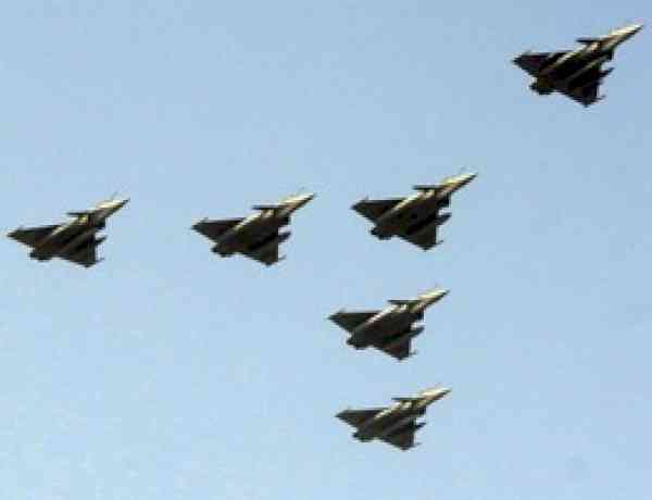 Defence Ministry okays Rs 3.25 lakh crore deal to buy 114 Rafale fighter jets from France