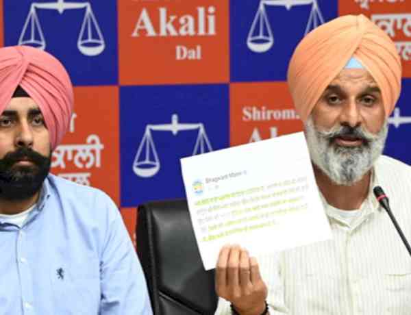 Conduct post-mortem of Punjab official in PGI-Chandigarh: Akali Dal leader
