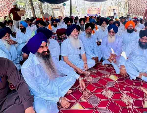 SAD senior leadership stages massive protest in Chohla Sahib; demonstrates absolute unity of Taksali cadre in Khadoor Sahib