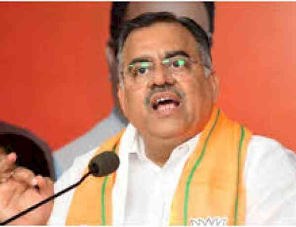Mann government indulging in vendetta politics, using FIRs as a weapon against those who speak the truth: Tarun Chugh
