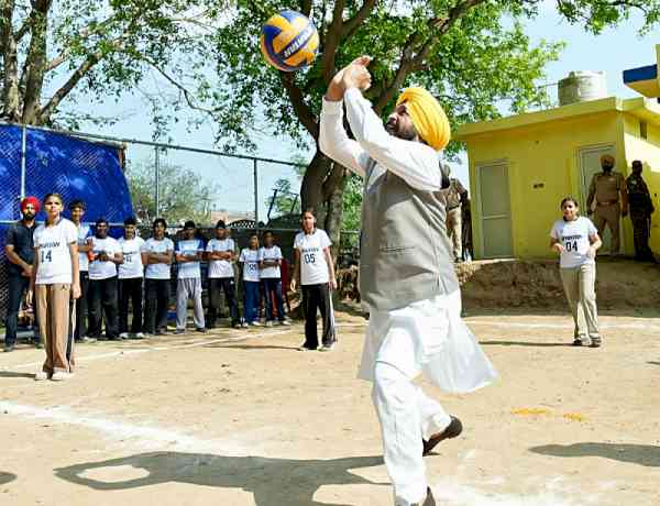 CM Bhagwant Singh Mann inaugurates 250 Pendu Khed Maidan with world-class facilities, says international-level athletes will emerge from Punjab’s villages