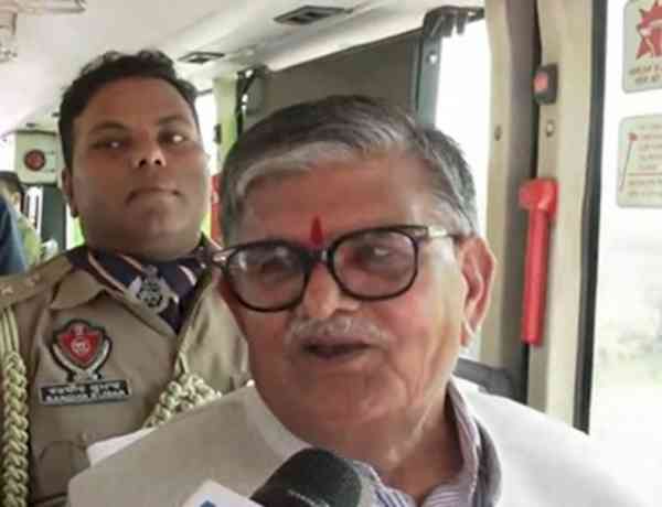 Punjab Governor Gulab Chand Kataria travels by bus to attend public event