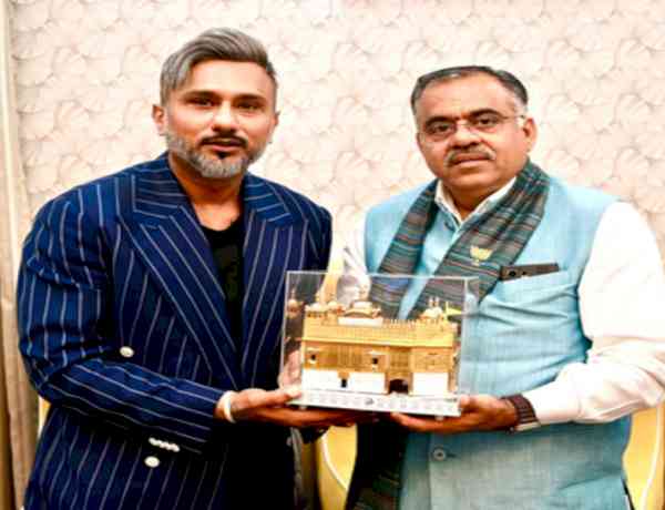 Yo Yo Honey Singh meets BJP’s Tarun Chugh, discusses ways to curb Punjab’s drug problems