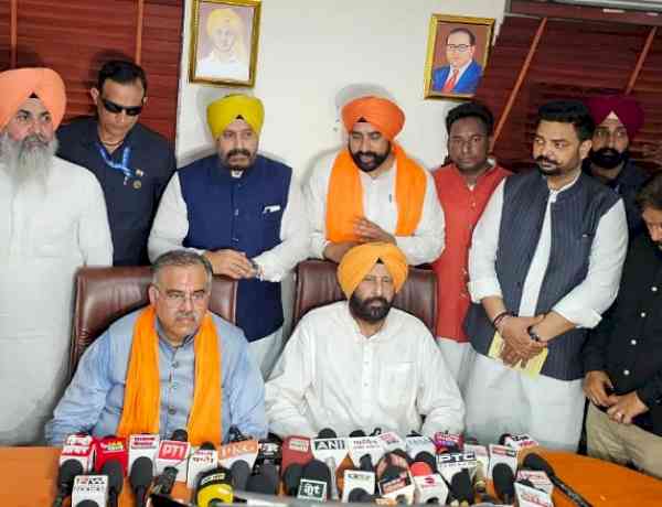 Challenging Akal Takht Sahib is an unforgivable offence; Bhagwant Mann and his entire Cabinet must resign immediately: Tarun Chugh