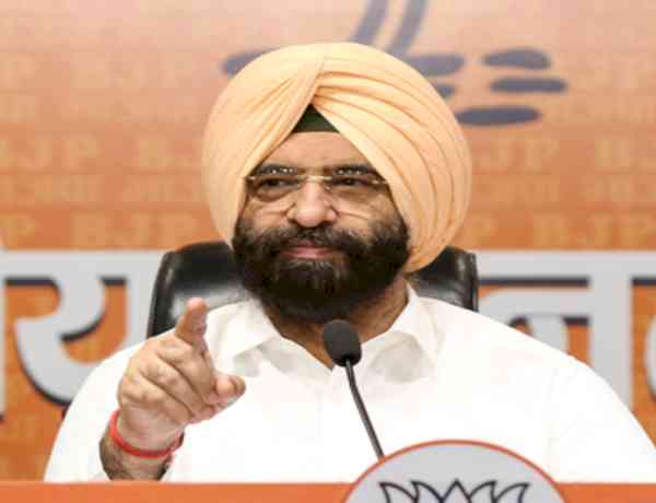 Delhi Minister Sirsa demands Punjab CM Bhagwant Mann's arrest over video row