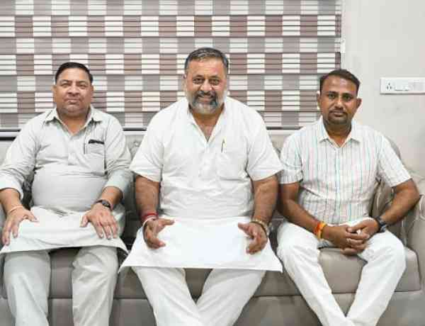 “Power surplus” in advertisements, electricity missing on the ground: BJP