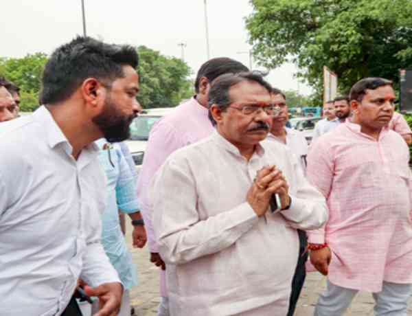 Kejriwal frustrated over govt-student talks: Delhi BJP