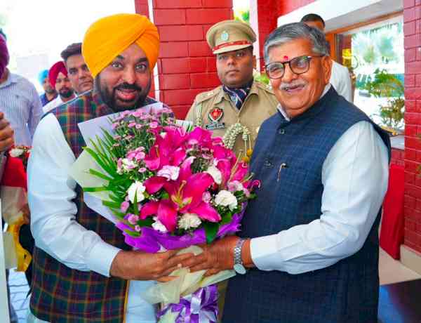 CM Bhagwant Singh Mann Meets Governor For 10-Day Parole To Jagtar Singh Hawara