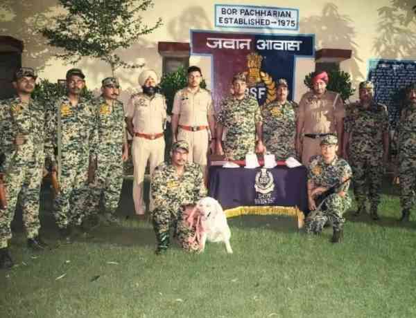 Heorin recovered by BSF during search operation carried out near BOP Pachharian 