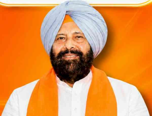 Punjab: BJP slams govt over show‑cause notices to striking employees