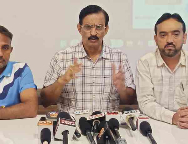 AAP’s face exposed: Protest against BJP delegation staged by AAP functionaries, not villagers, alleges Anil Sarin