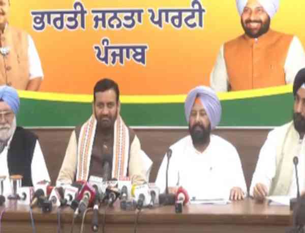 Former Punjab CM Parkash Singh Badal's aide joins BJP