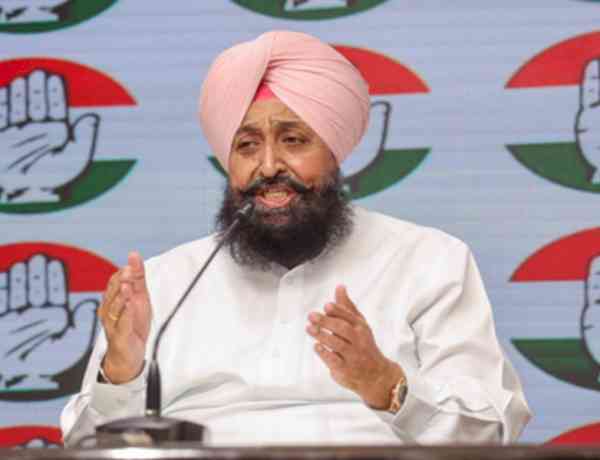 Punjab govt corruption case: Pratap Bajwa welcomes HC order on CBI probe