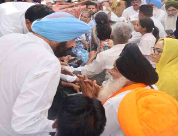 ‘Wear black turbans to protest against AAP’: Punjab BJP on murder of anti-drug activist