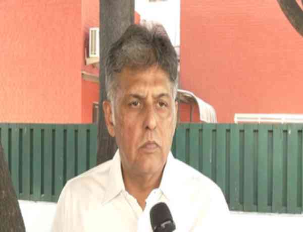 Strange irony that those in power are holding rally to ‘save democracy’, says Manish Tewari