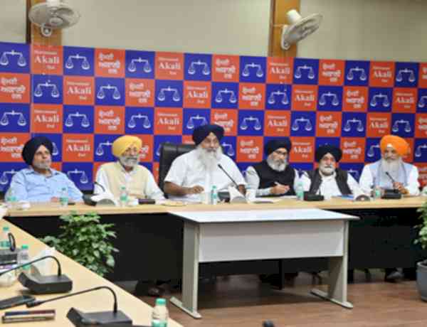 Administrative system totally collapsed in Punjab: Sukhbir Badal 