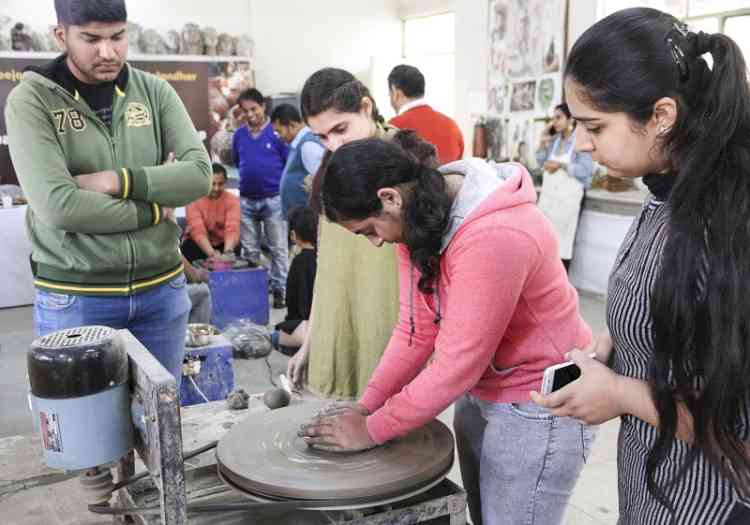 Workshop on pottery/terracotta