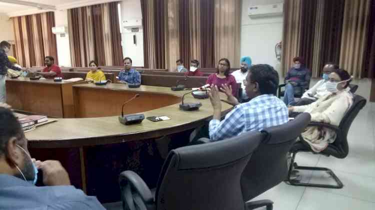 Covid-19: 20,000 food packets to be distributed in Ludhiana district from tomorrow onwards: DC