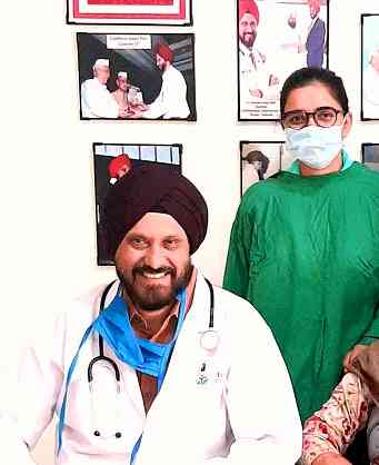 Middle-aged woman with pus in heart treated successfully
