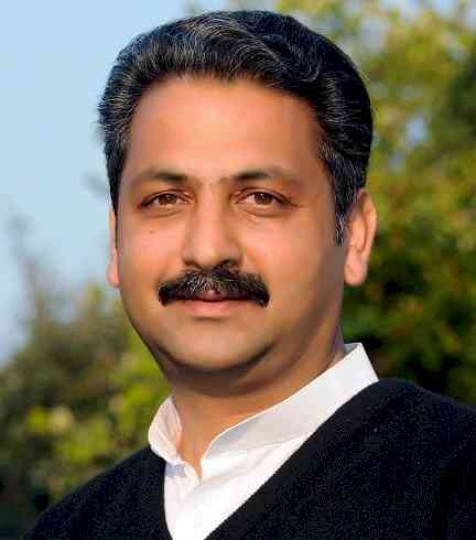 PWD MINISTER VIJAY INDER SINGLA URGES UNION MINISTER TO APPROVE PROJECTS OF PUNJAB