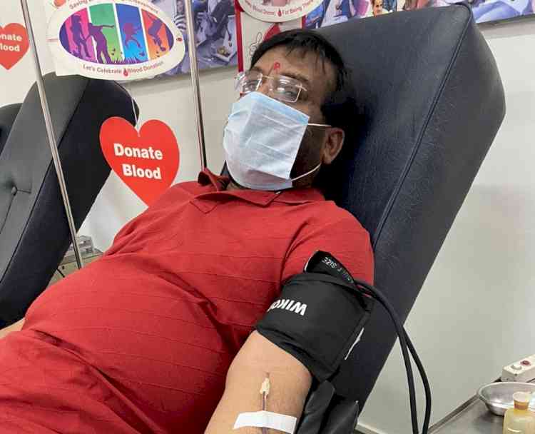 PU FELLOW DONATED BLOOD ON HIS BIRTHDAY