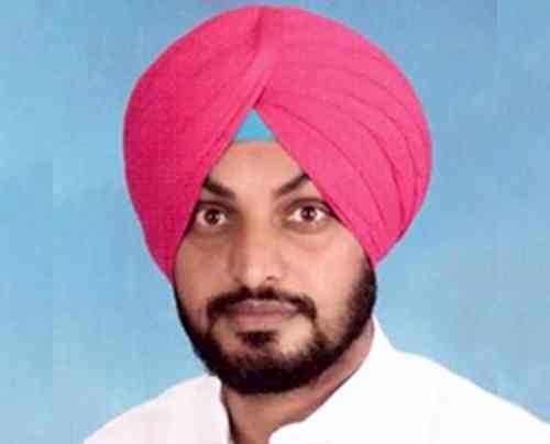 Would not let anyone to rob workers of their rights: MLA Lakhbir Singh Lakha