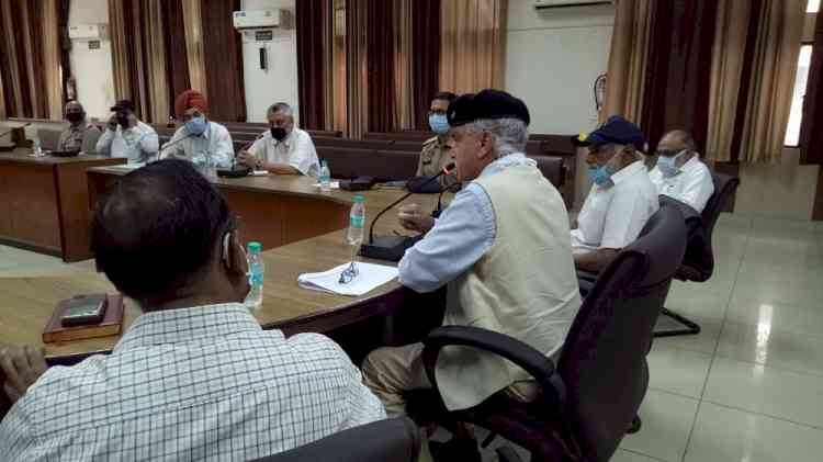 Lt Gen (Retd) TS Shergill holds review meeting with district administration and guardians of governance