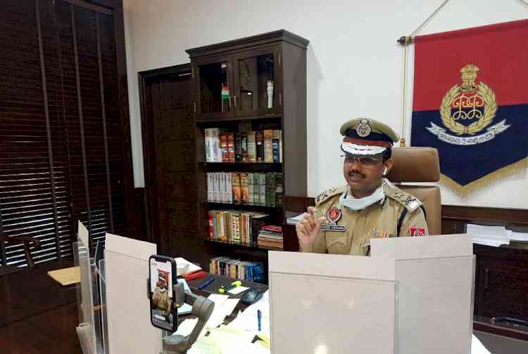 From tomorrow onwards, any person not wearing mask to be fined Rs 200: commissioner of police