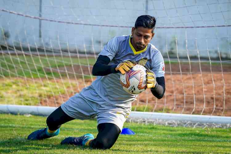 Laxmikant Kattimani signs one-year extension with Hyderabad FC