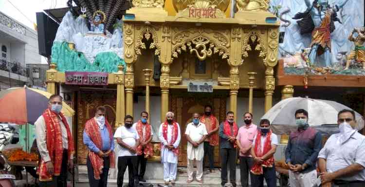 8 जून को मंदिरों को गंगा जल से शुद्ध कर प्रार्थना दिवस के रूप में मनाए सभी धार्मिक संस्थाएं: सुनील मेहरा