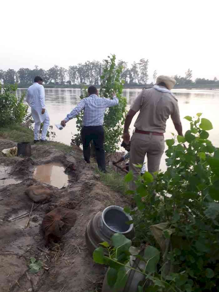 Excise Department conducts raid and destroys 11000 litres of lahan