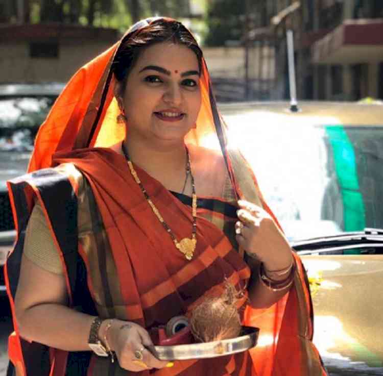 ALTBalaji and ZEE5 rope in viral sensation Snehil Dixit Mehra aka BC aunty 