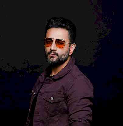 Renowned singer-composer Shekhar Ravjiani launches music school with GIIS to groom new talent