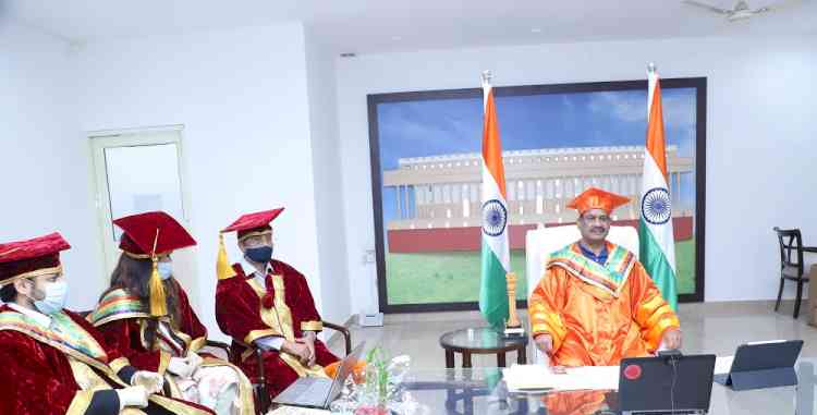 Om Birla while addresses IFIM Business School’s graduating batch of 2020