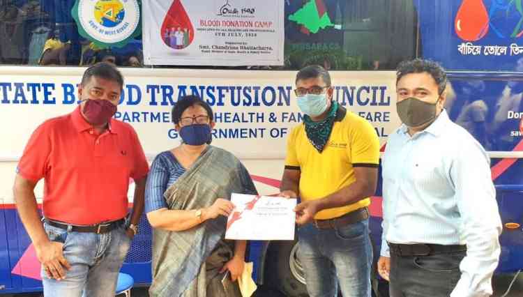 Oudh 1590 organizes blood donation camp