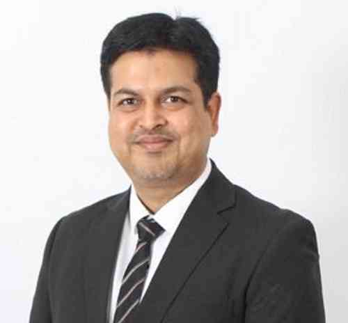 Dr Intezar Mehdi from HCG Cancer Hospital honoured with RCPCH fellowship