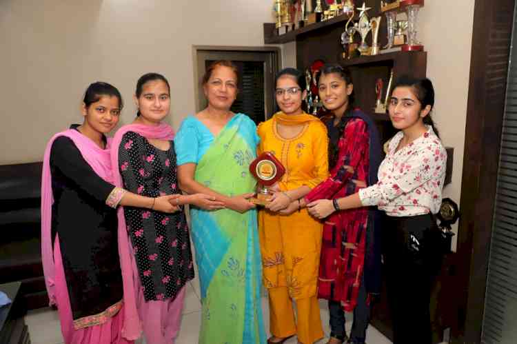 Seven students of PCM SD College for Women bag top positions in Integrated BABEd Exams Semester I